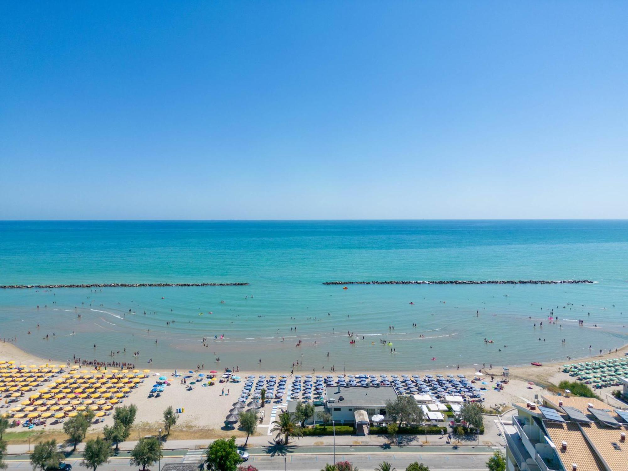 Altomare - Vibra Villa Rosa Di Martinsicuro