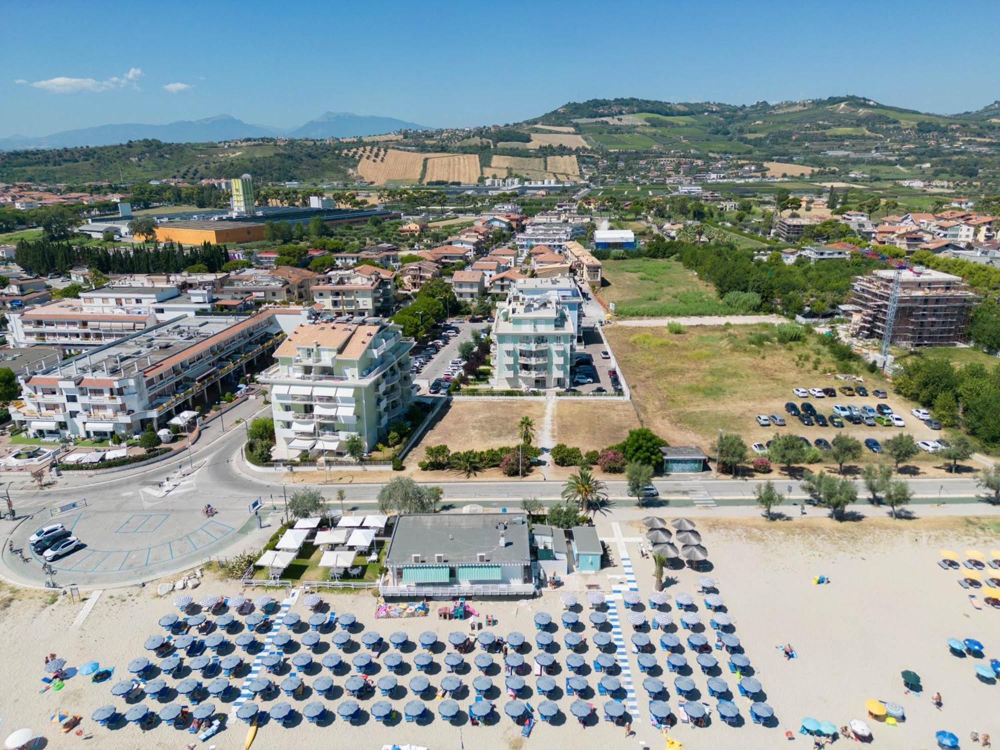 Apartment Altomare - Vibra Villa Rosa Di Martinsicuro